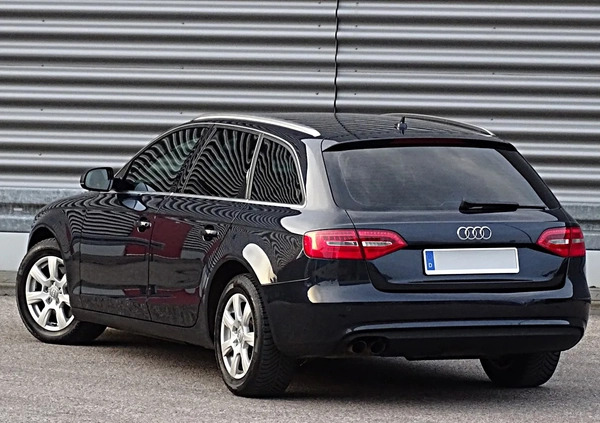 Audi A4 cena 41900 przebieg: 253000, rok produkcji 2012 z Oborniki małe 781